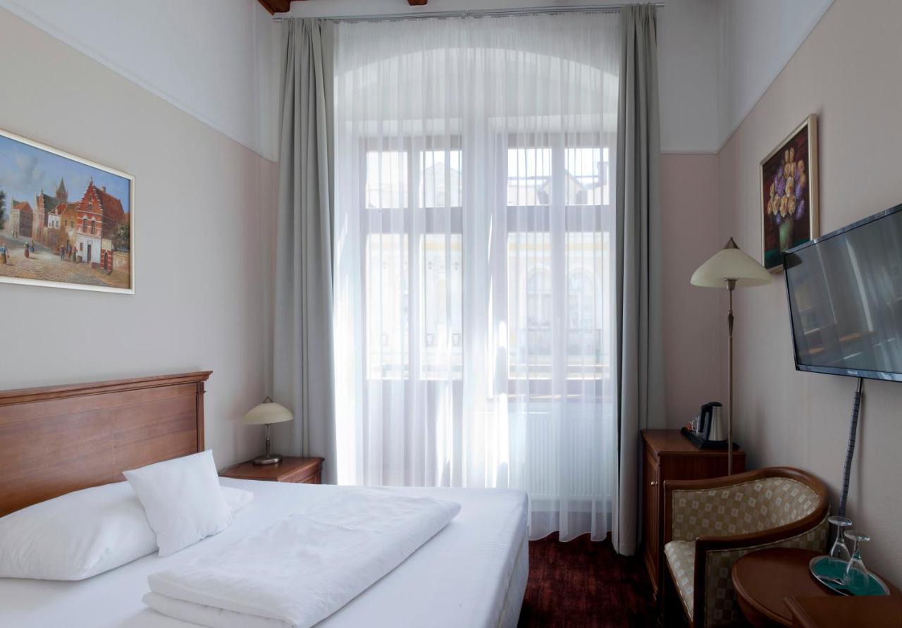 Wellness Hotel Ida Frantiskovy Lazne Exterior photo