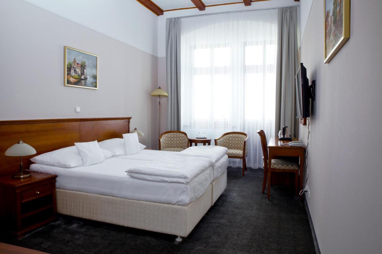 Wellness Hotel Ida Frantiskovy Lazne Exterior photo